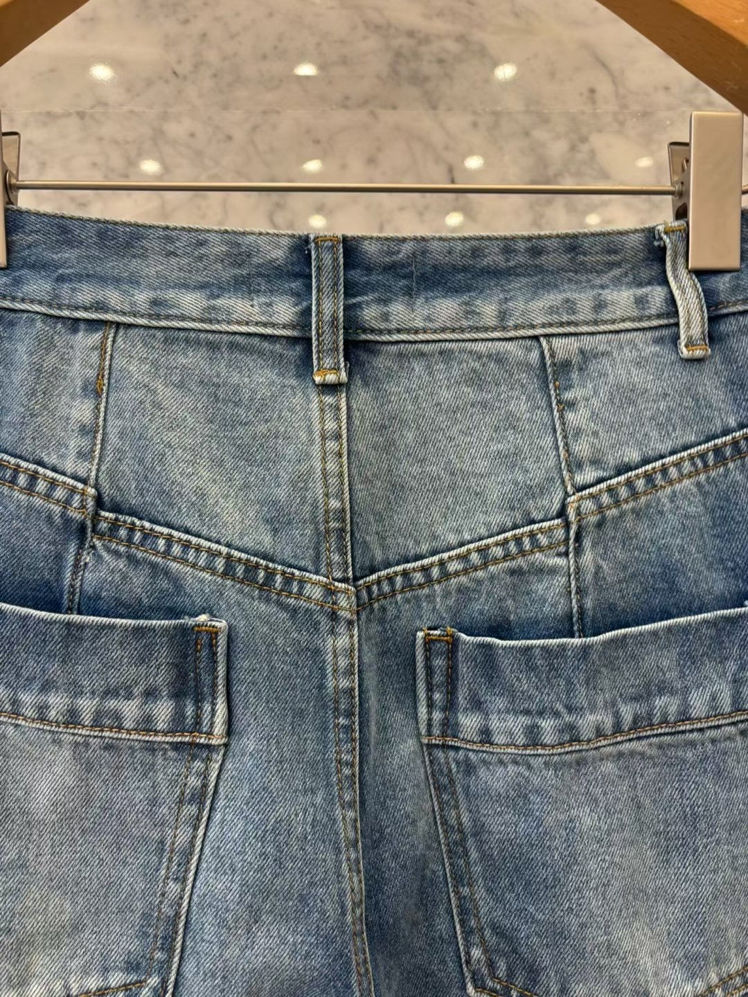 JS NY 洗水煙管牛仔褲S/M(預訂8折)