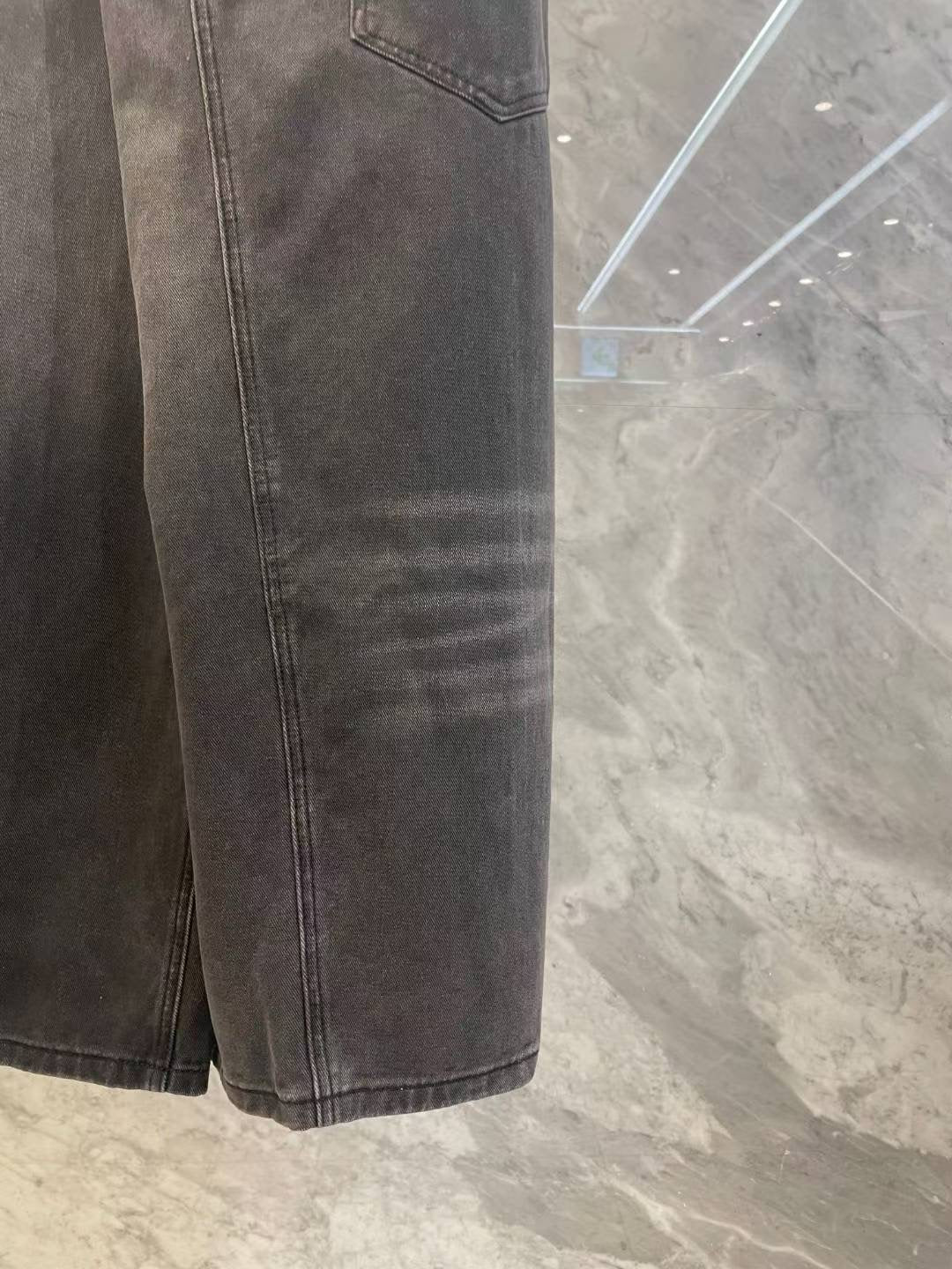 JS NY 立體寬鬆牛仔褲(預訂8折)