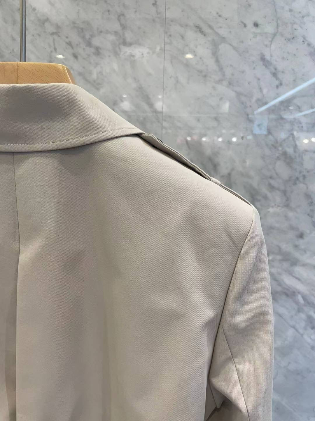 JS NY 短版classic 乾濕褸(預訂75折)