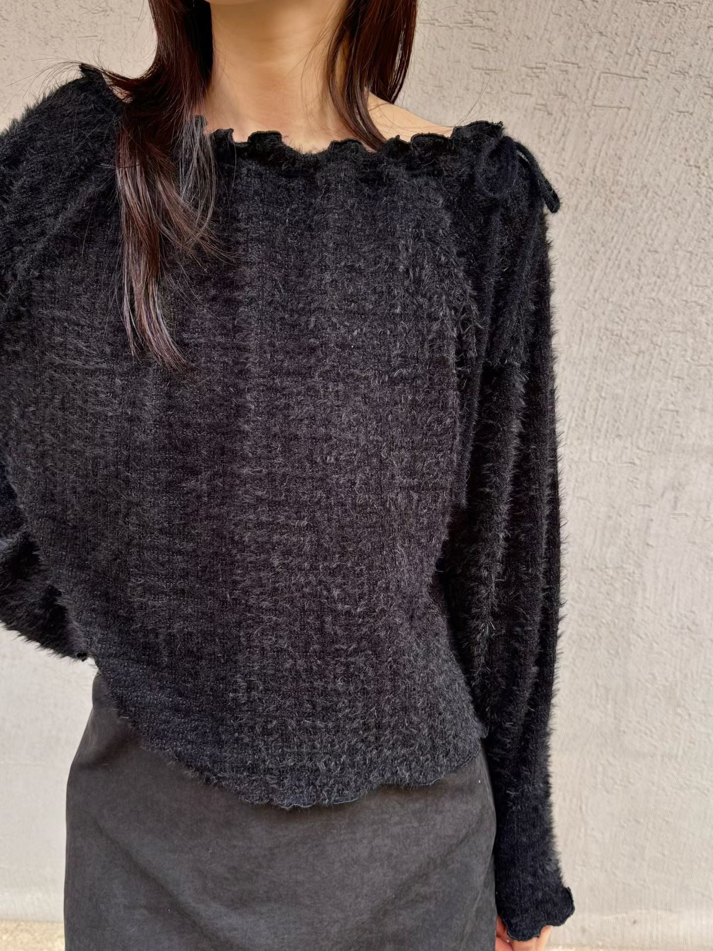 露肩滑身毛料綁帶上衣