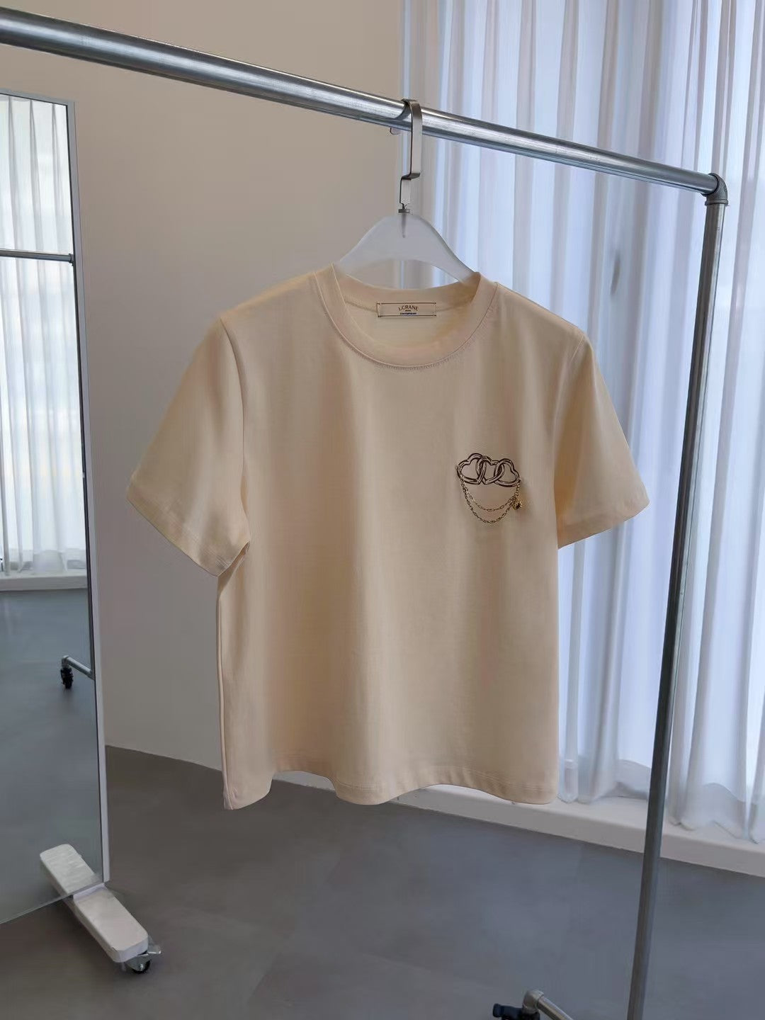 金鍊裝飾鏈短袖T恤