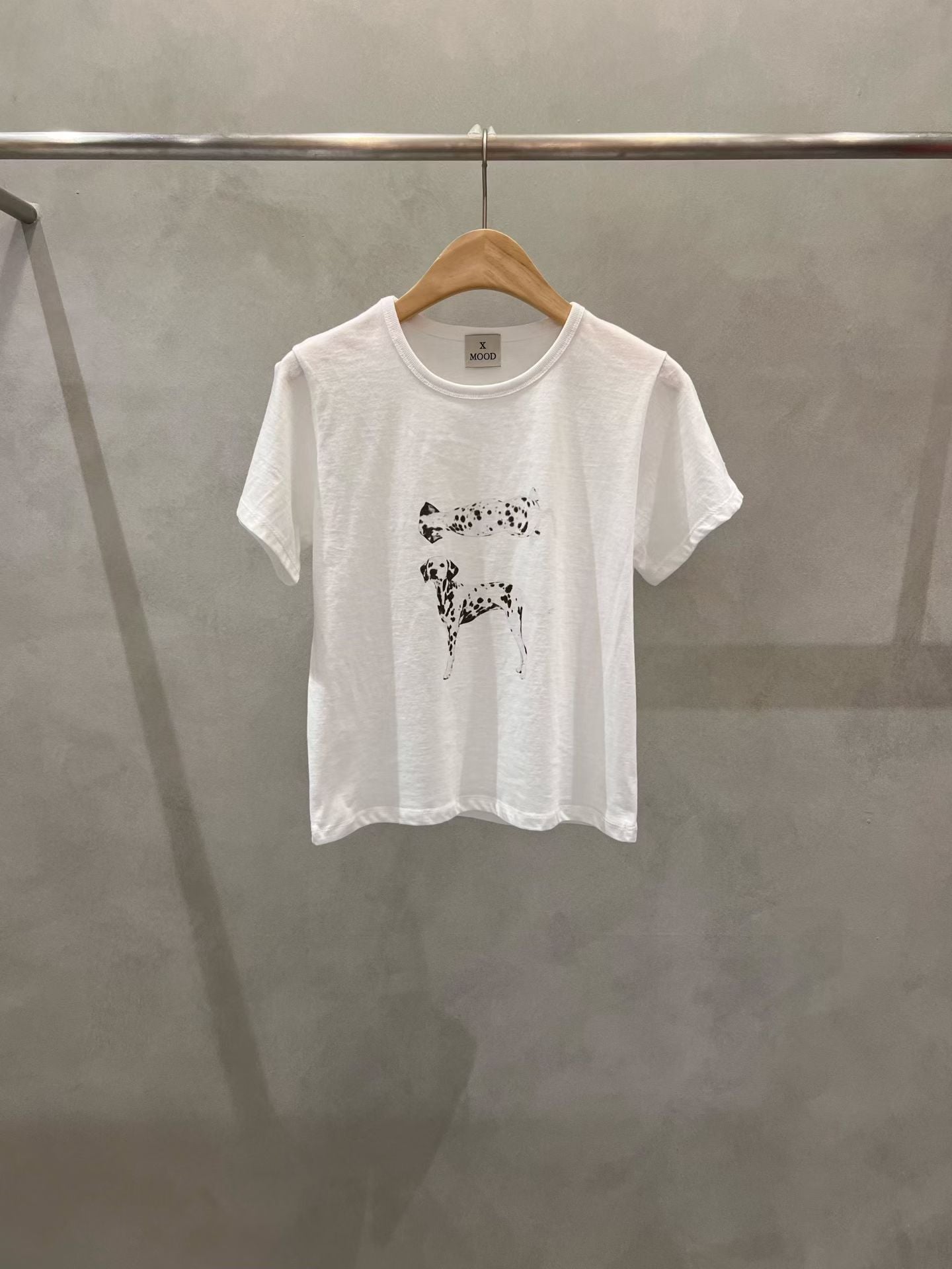 班點狗正肩tee