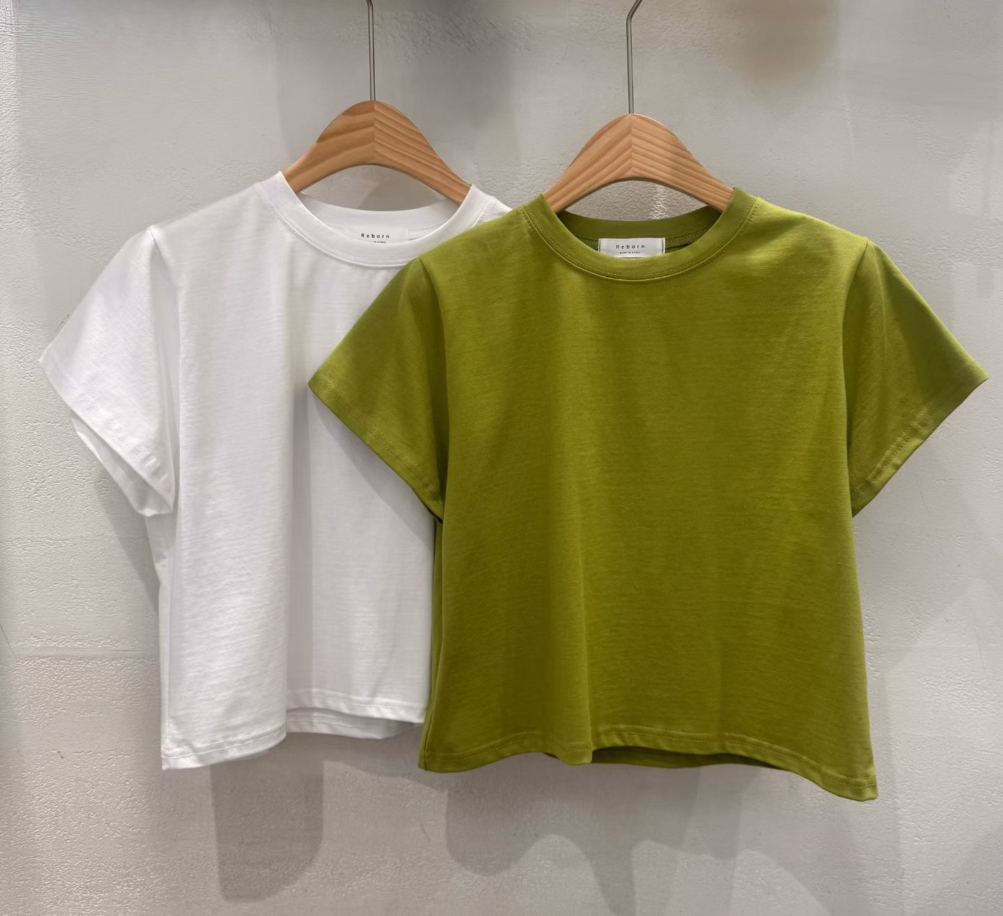 Barcode 正肩顯瘦Tee