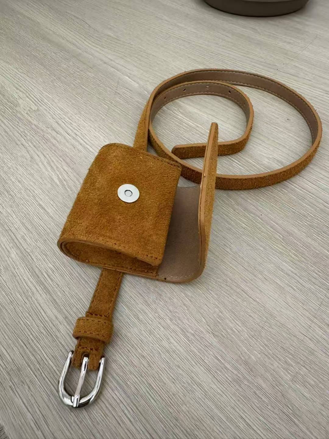 1.5cm 意大利牛皮腰帶連腰包（長90cm）