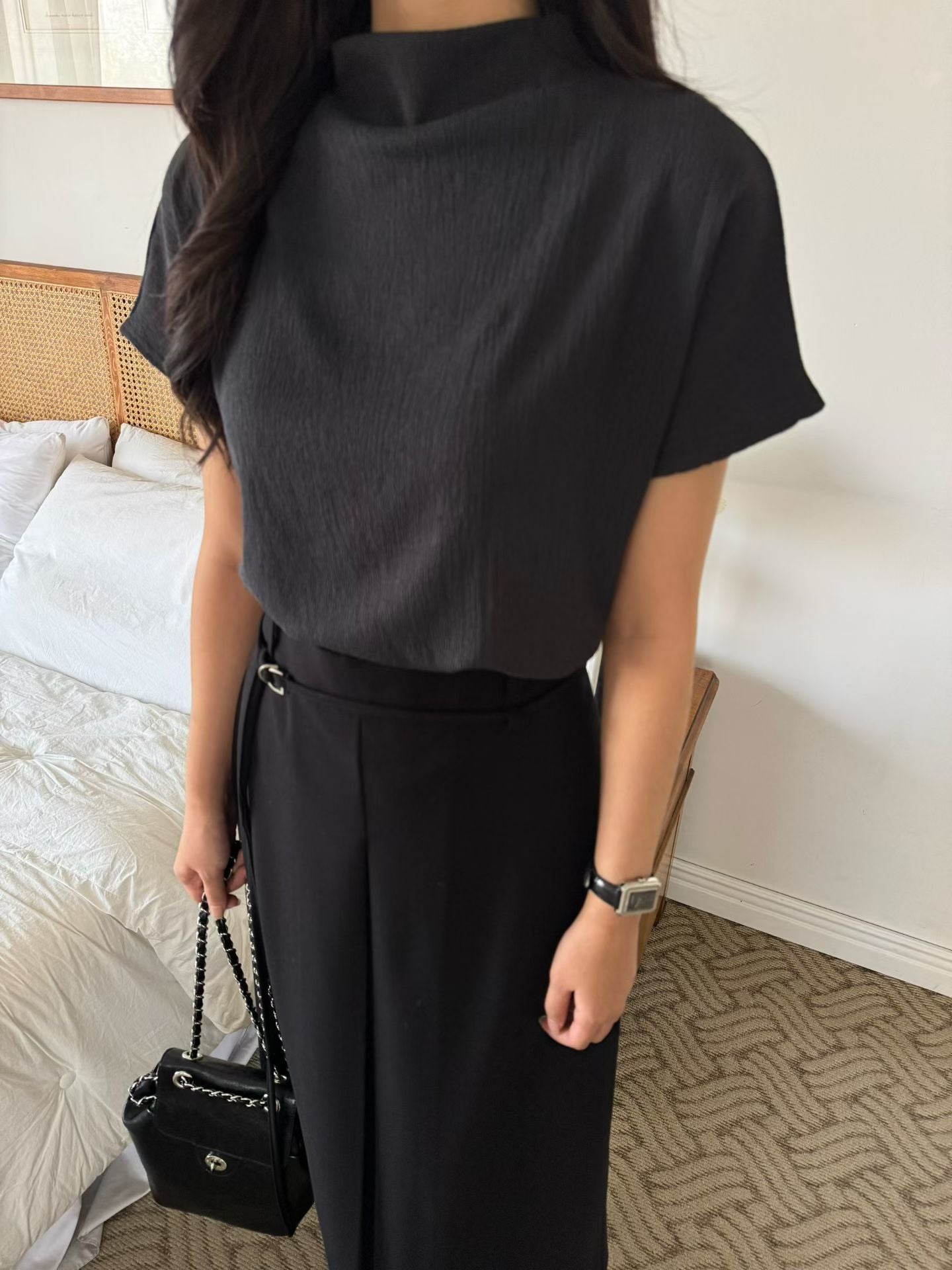 三宅皺摺企領top（L碼ok）