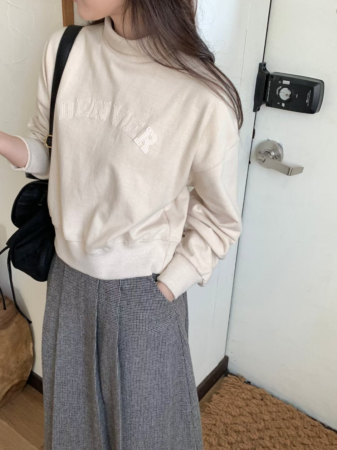 高領簡約款衛衣