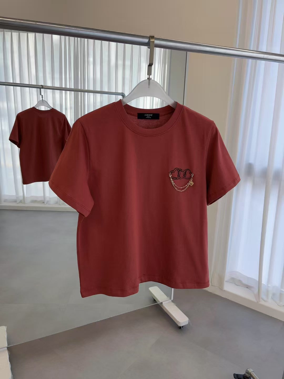 金鍊裝飾鏈短袖T恤