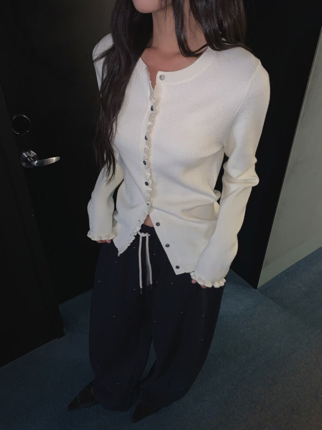 坑紋木耳邊針織外套