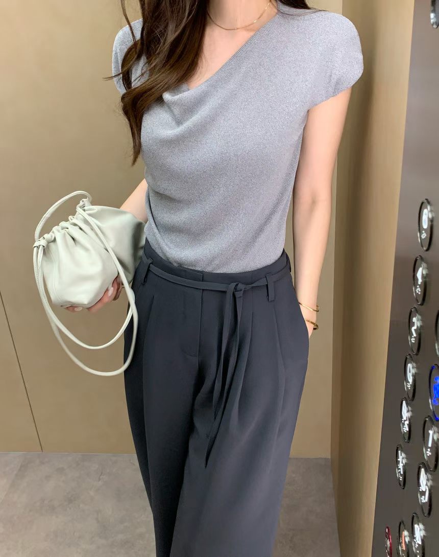 蝙蝠袖蕩領tee￼