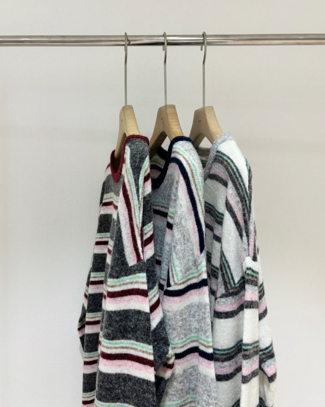 條紋羊毛冷衫
