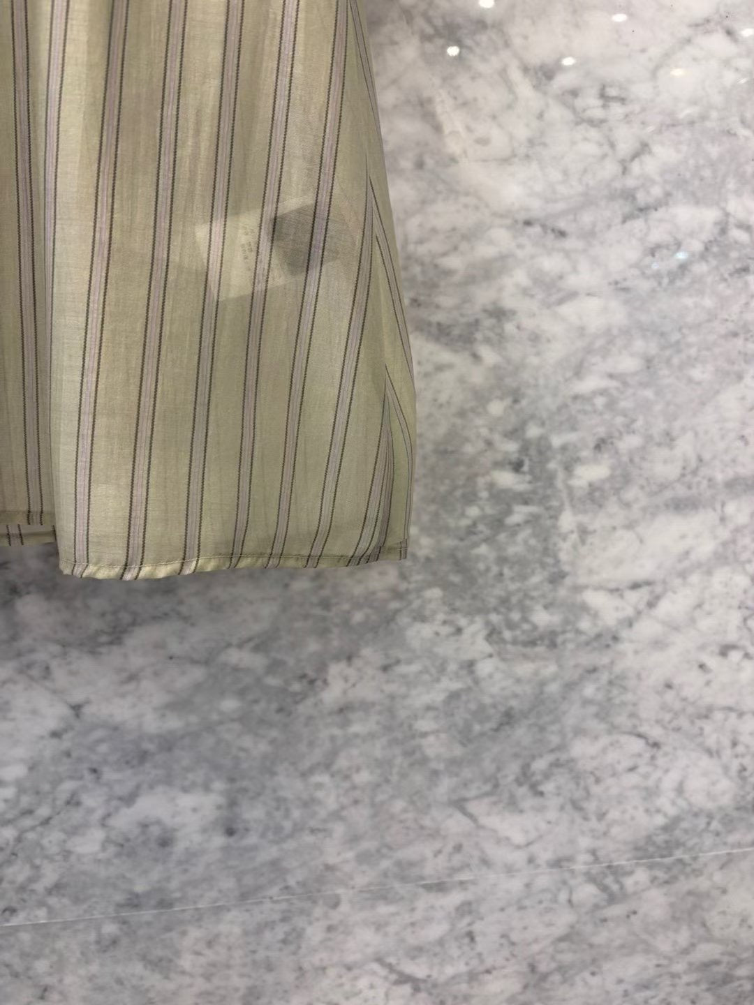 JS NY 企領泡泡袖襯衫（預訂8折）