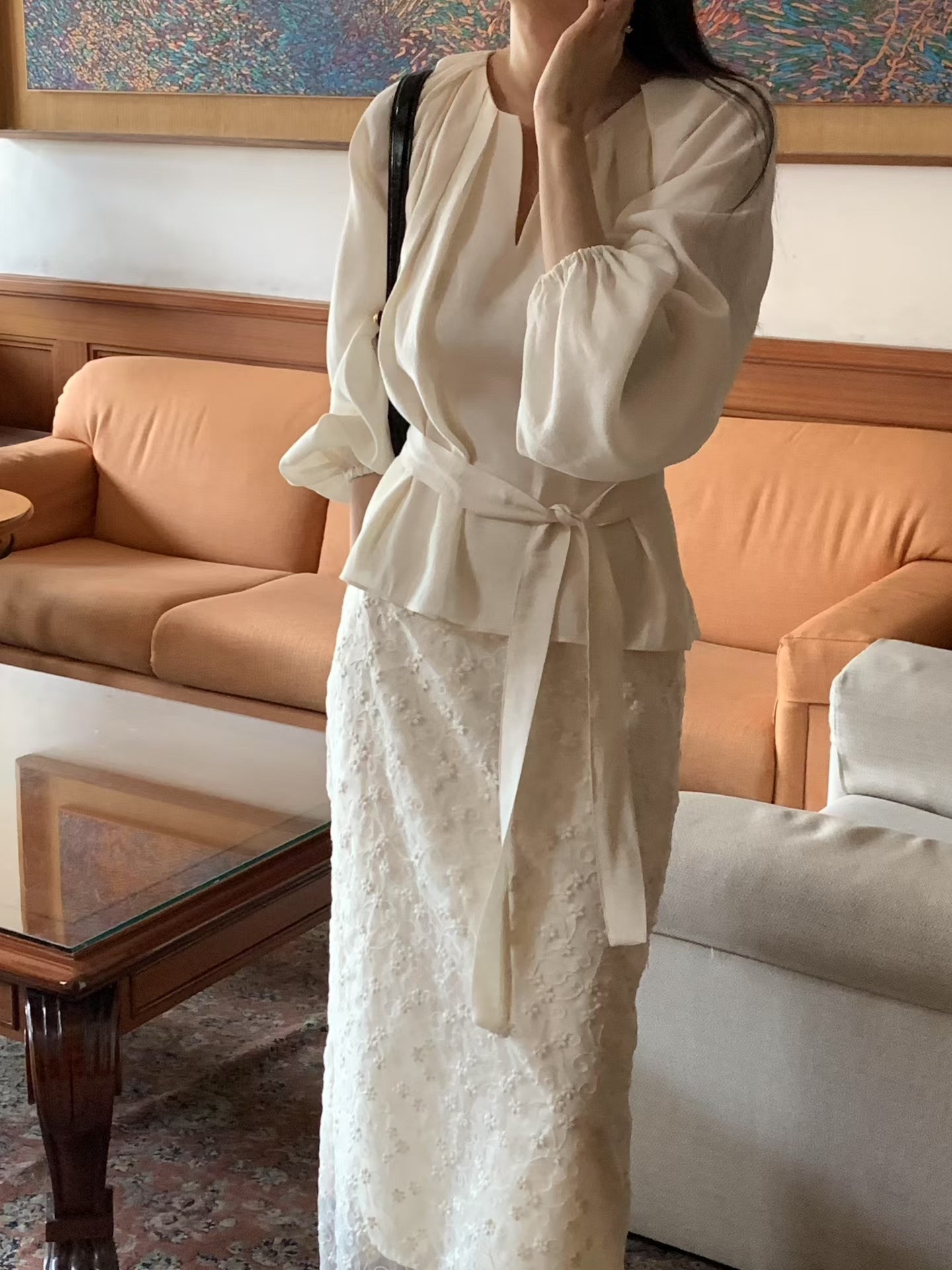 設計感v領綁帶長袖襯衫