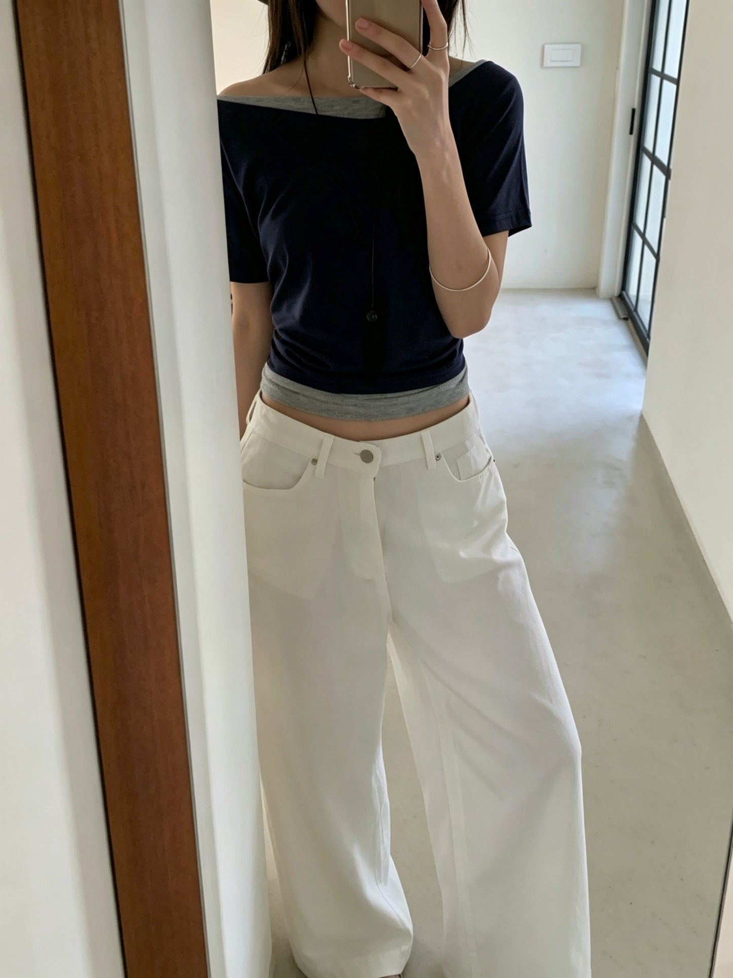 假兩件斜肩tee