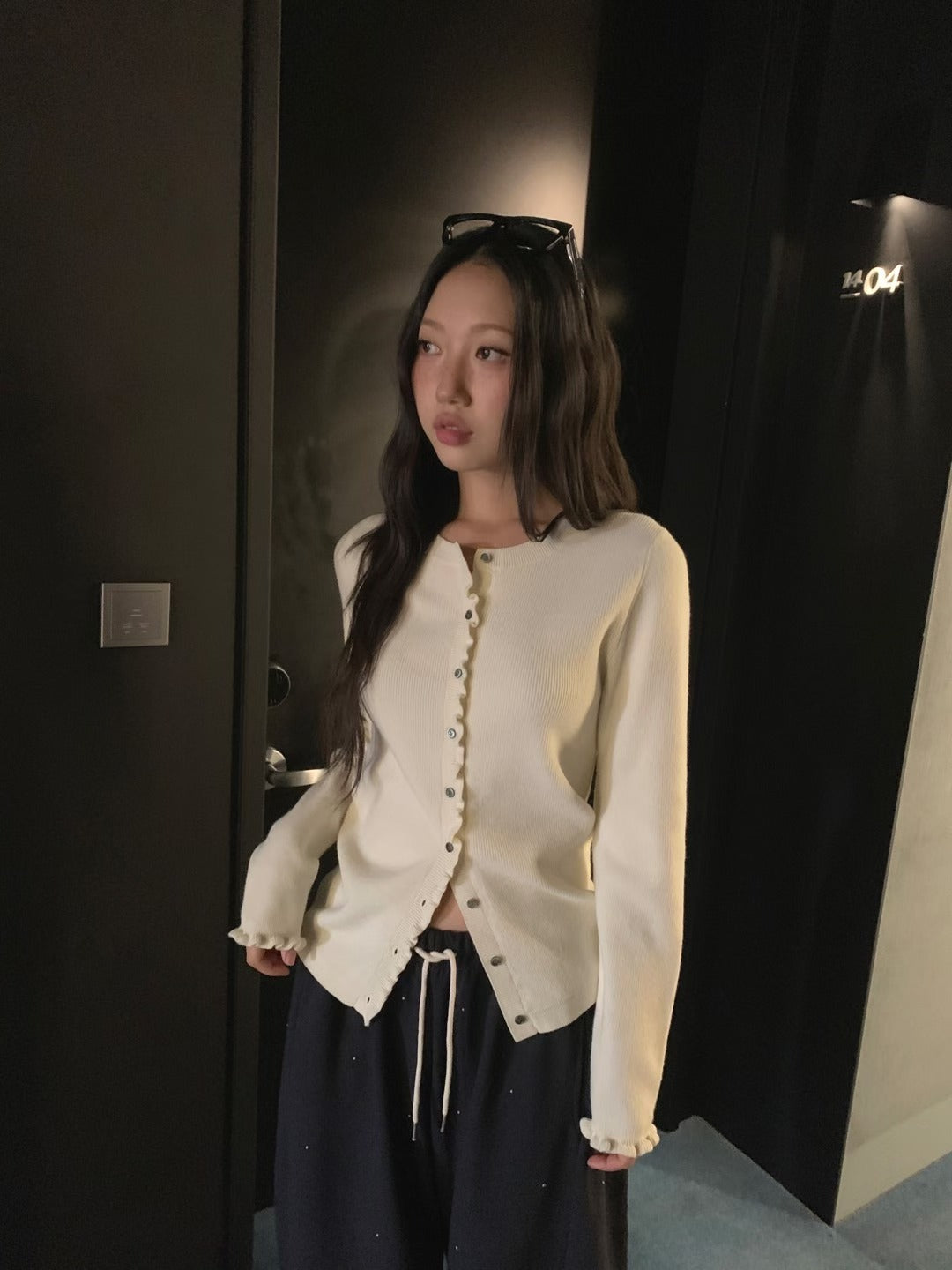 坑紋木耳邊針織外套