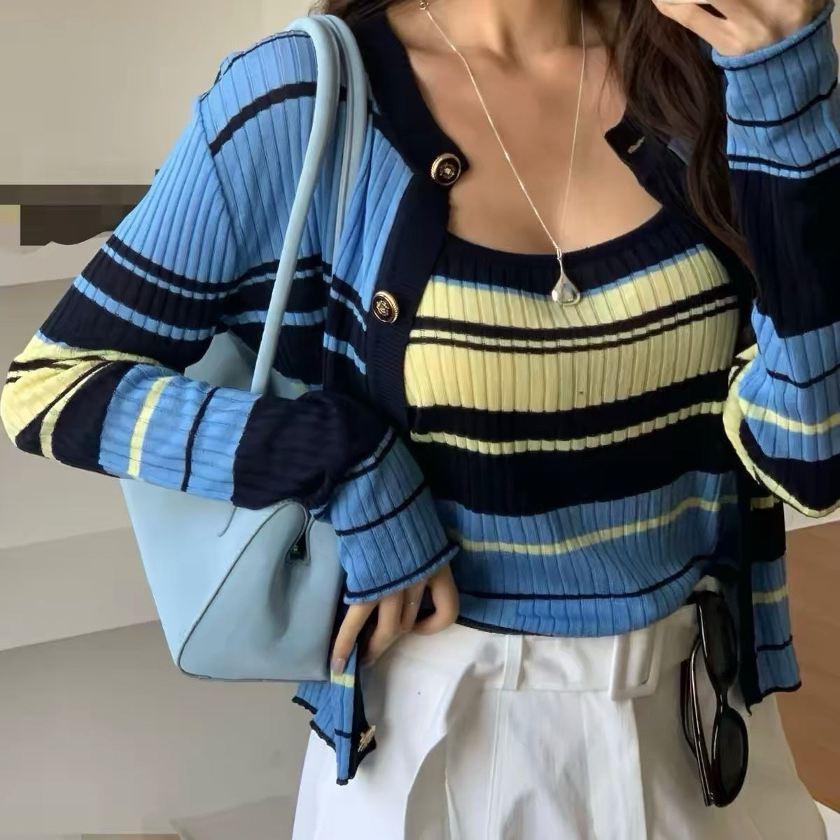 條紋套裝