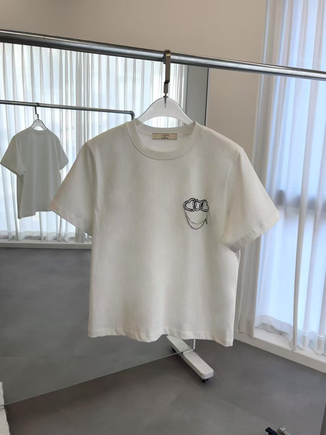 金鍊裝飾鏈短袖T恤