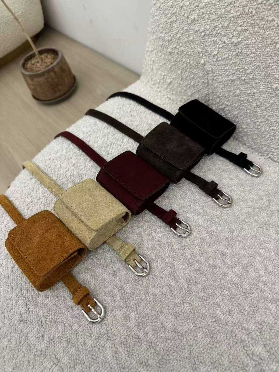 1.5cm 意大利牛皮腰帶連腰包（長90cm）