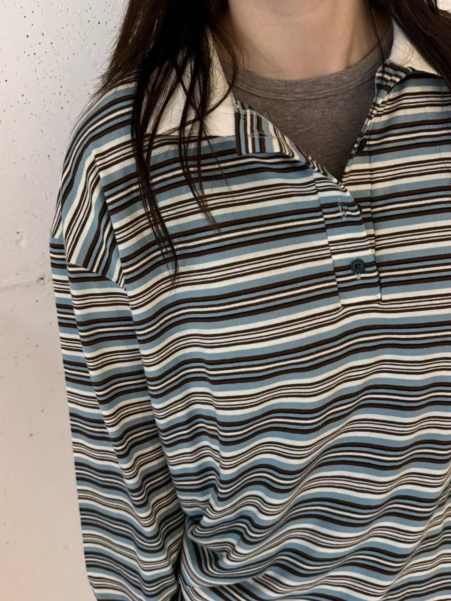 翻領撞色條紋上衣